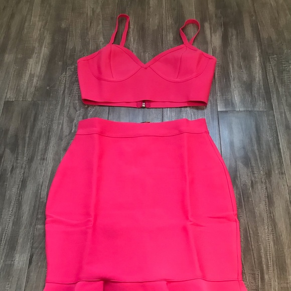 Pink Bandage Skirt Set - Picture 4 of 6